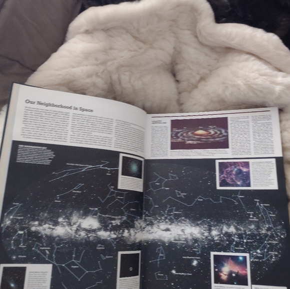 Atlas of the World hardcover book Readers Digest - Picture 7 of 16